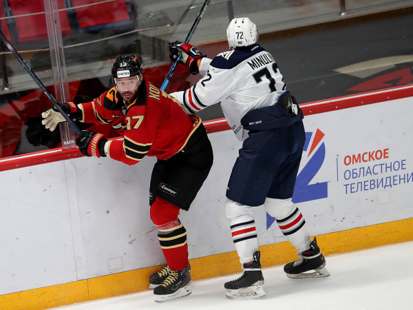 «После таких овертаймов на два года стареешь». Хартли, Шарипзянов и Толчинский после 2 матча 1/2 финала (ВИДЕО)
«После таких овертаймов на два года стареешь». Хартли, Шарипзянов и Толчинский после 2 матча 1/2 финала (ВИДЕО)