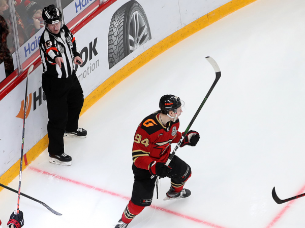 
        ПОДСЛУШАНО: старт плей-офф «Авангарда» | первый матч серии с «Автомобилистом» (ВИДЕО)
      