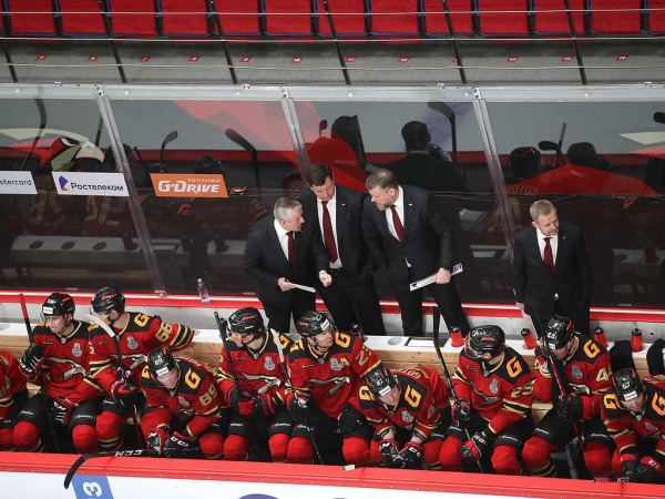 
        &laquo;Характер и спецбригады решили исход серии&raquo;. Хартли, Секач и Готовец после 5 матча 1/4 финала (ВИДЕО)
      