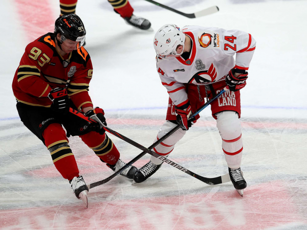 
        ПОДСЛУШАНО: старт плей-офф «Авангарда» | первый матч серии с «Автомобилистом» (ВИДЕО)
      