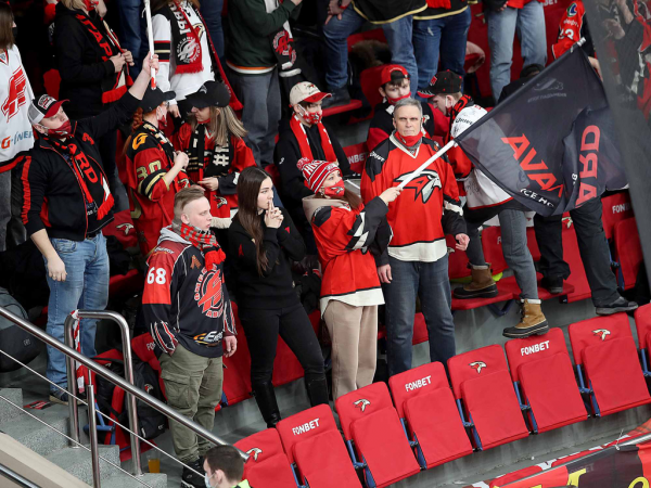 
        Прошли первый раунд плей-офф! «Авангард» победил «Автомобилист» в пятом матче серии
      