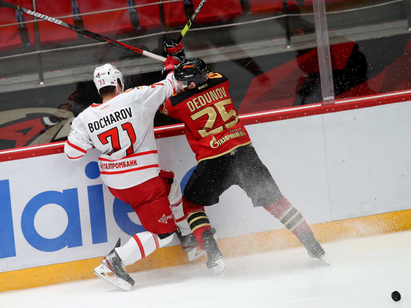 
        &laquo;Характер и спецбригады решили исход серии&raquo;. Хартли, Секач и Готовец после 5 матча 1/4 финала (ВИДЕО)
      