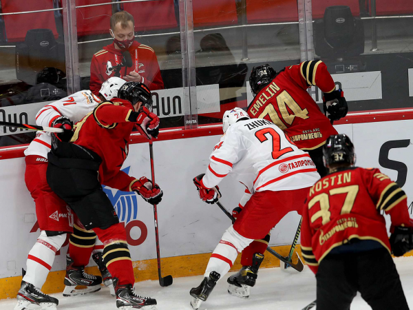 
        &laquo;Характер и спецбригады решили исход серии&raquo;. Хартли, Секач и Готовец после 5 матча 1/4 финала (ВИДЕО)
      