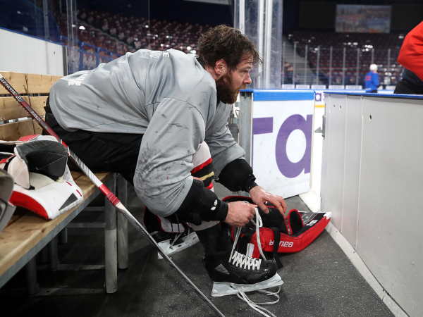 
        Бороться и проявлять характер | Алексей Емелин и Павел Дедунов перед третьей игрой серии с «Металлургом» (ВИДЕО+ФОТО)
      