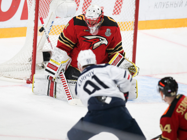 Толчинский приносит победу в овертайме! «Авангард» сравнял счёт в серии с «Магниткой»
Толчинский приносит победу в овертайме! «Авангард» сравнял счёт в серии с «Магниткой»