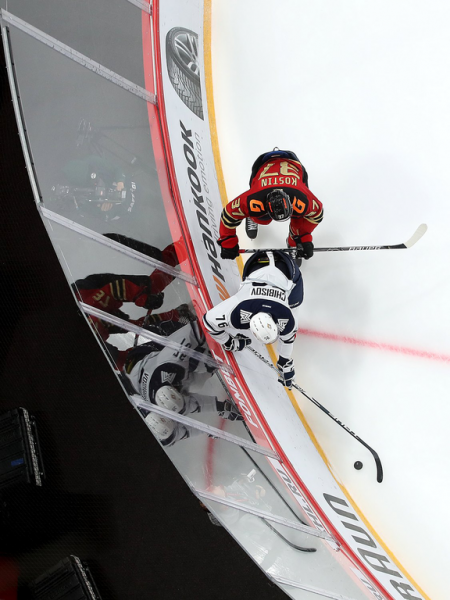 «После таких овертаймов на два года стареешь». Хартли, Шарипзянов и Толчинский после 2 матча 1/2 финала (ВИДЕО)
«После таких овертаймов на два года стареешь». Хартли, Шарипзянов и Толчинский после 2 матча 1/2 финала (ВИДЕО)