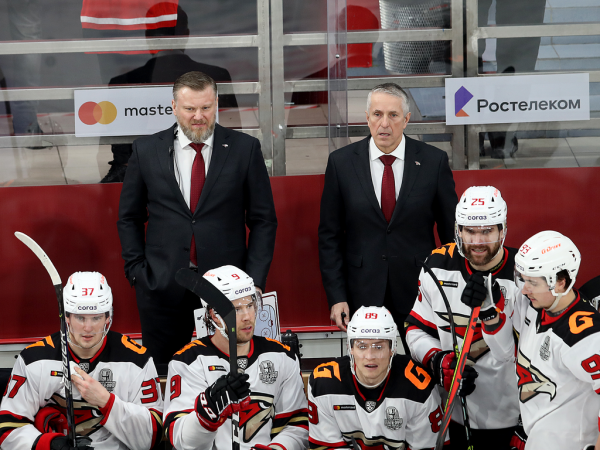 
        Ковальчук решает во втором овертайме! «Авангард» победил «Автомобилист» в четвёртом матче серии
      