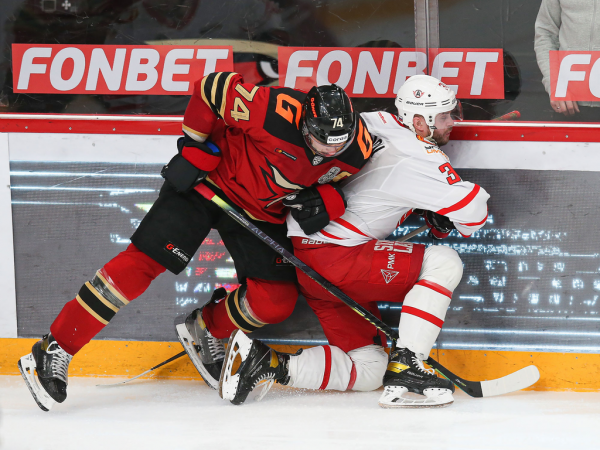 
        ПОДСЛУШАНО: старт плей-офф «Авангарда» | первый матч серии с «Автомобилистом» (ВИДЕО)
      
