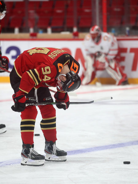 
        ПОДСЛУШАНО: старт плей-офф «Авангарда» | первый матч серии с «Автомобилистом» (ВИДЕО)
      