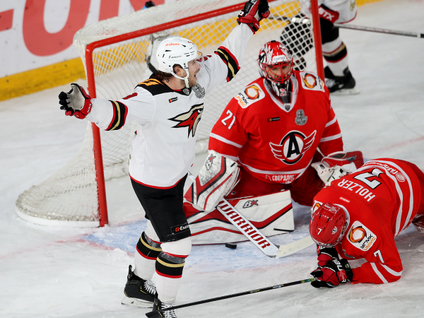 
        Ковальчук решает во втором овертайме! «Авангард» победил «Автомобилист» в четвёртом матче серии
      