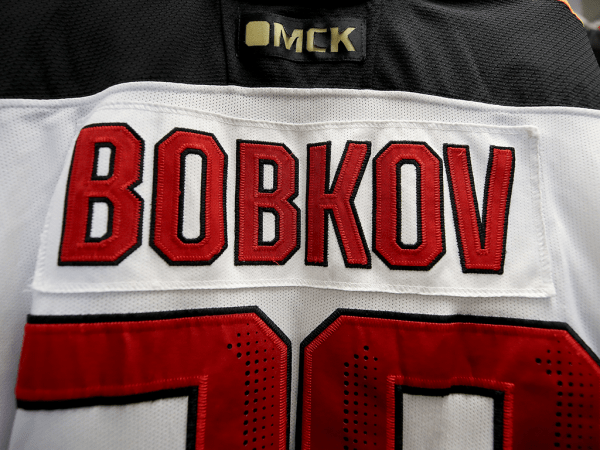 
        Ковальчук решает во втором овертайме! «Авангард» победил «Автомобилист» в четвёртом матче серии
      