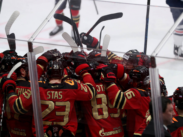 «После таких овертаймов на два года стареешь». Хартли, Шарипзянов и Толчинский после 2 матча 1/2 финала (ВИДЕО)
«После таких овертаймов на два года стареешь». Хартли, Шарипзянов и Толчинский после 2 матча 1/2 финала (ВИДЕО)