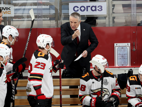 
        Ковальчук решает во втором овертайме! «Авангард» победил «Автомобилист» в четвёртом матче серии
      