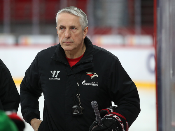 
        Заряжены на четвёртый матч | Алексей Емелин и Боб Хартли перед игрой (ВИДЕО+ФОТО)
      