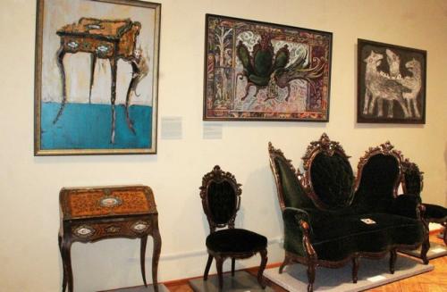 Чем интересна выставка «Роскошные четвероногие» во Врубеле?