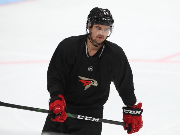 Защитник Каски мог покинуть «Авангард» из-за шантажа
Защитник Каски мог покинуть «Авангард» из-за шантажа