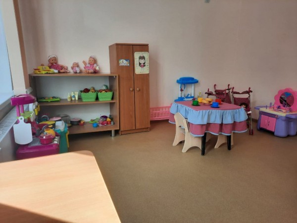 
									В Омске из-за аварийного состояния закрыли детский сад 