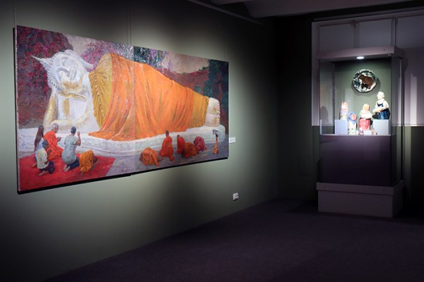 
									Омичей зовут в «Страну Изумрудного Будды» 