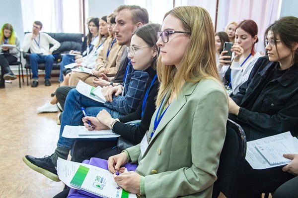 Омский НПЗ продолжает поддерживать экологию региона
Омский НПЗ продолжает поддерживать экологию региона