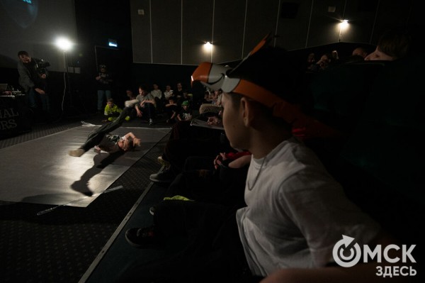 "В танце ты свободно выражаешь себя". Интервью с организаторами BREAK THE KING