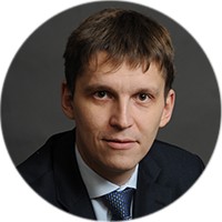 Люди боятся "оставаться" в деньгах: что происходит на рынке жилья в Омске