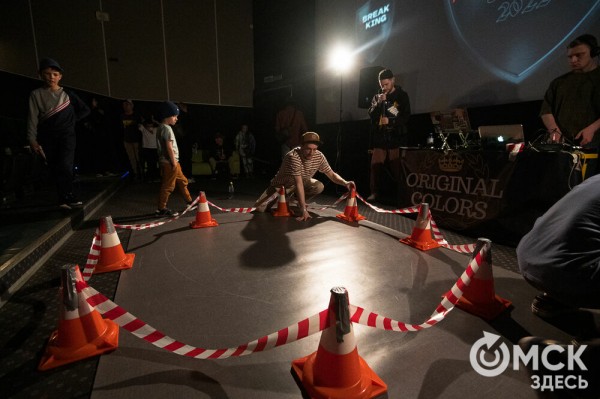 "В танце ты свободно выражаешь себя". Интервью с организаторами BREAK THE KING