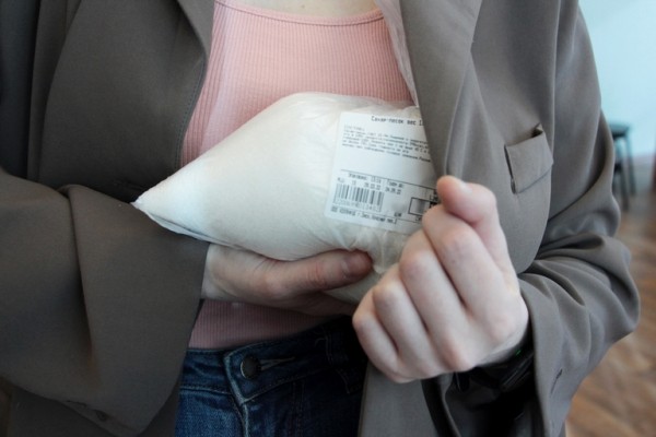 
									Крупный омский ретейлер прятал сахар на своих складах 