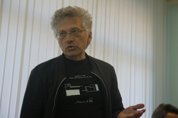 
									Жизнь в омских новостройках: школьники из «Амура-2» передают большой привет   [ФОТО]  