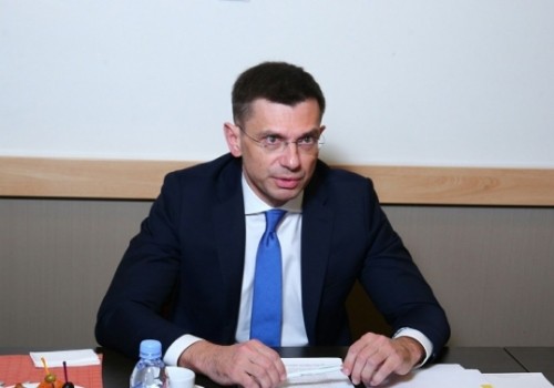 Как омичи задели «нежное» самомнение депутатствующего олигарха из клана Антропенко