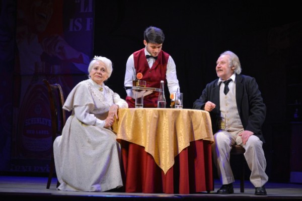 
									Почему старикам не место в обществе потребления? 