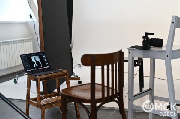 Улыбнуться жизни и всему миру: в Омске готовят необычную выставку Улыбнуться жизни и всему миру: в Омске готовят необычную выставку