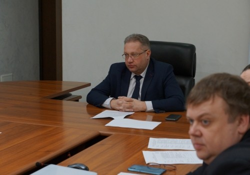 Омский Калачинск, пожалуй, самое безопасное место для казнокрадов и жуликов в России. Или нет? Омский Калачинск, пожалуй, самое безопасное место для казнокрадов и жуликов в России. Или нет?