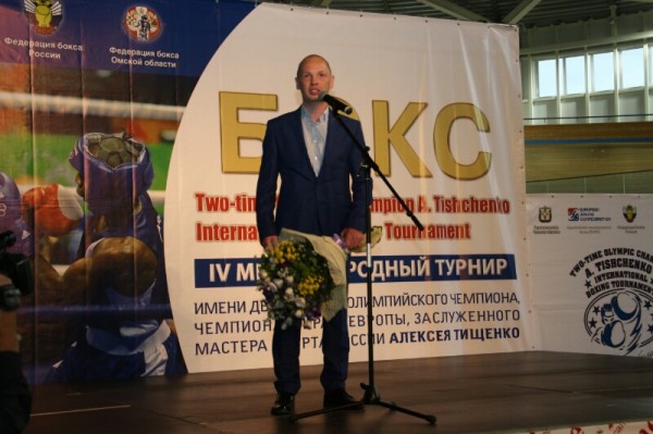 
									Тищенко через месяц вернется на ринг: бой пройдет в Омске 