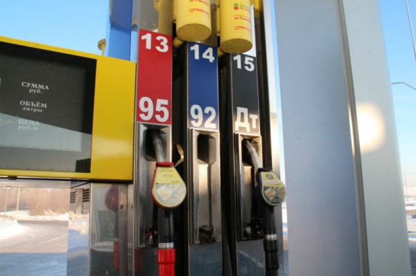 Цены на бензин в Омске скоро пойдут вниз?
Цены на бензин в Омске скоро пойдут вниз?