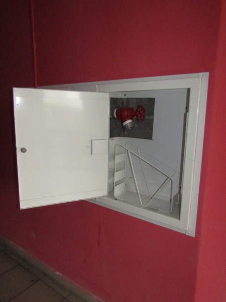 
									Омич украл пожарные шланги и продал их случайному прохожему   [ФОТО]  