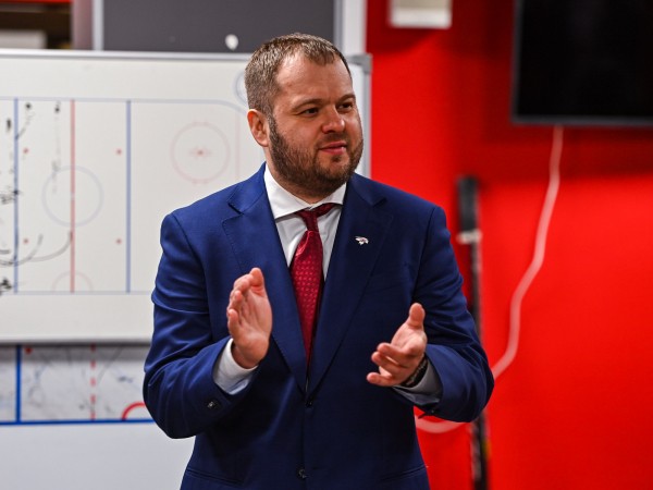 
									Виталий ЧЕРНОЧУБ: «Омские Ястребы» в этом сезоне прыгнули выше головы» 