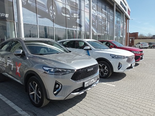 «Лада» за 2 млн и иномарка по цене трехкомнатной квартиры: что происходит с рынком новых авто в Омске?
«Лада» за 2 млн и иномарка по цене трехкомнатной квартиры: что происходит с рынком новых авто в Омске?