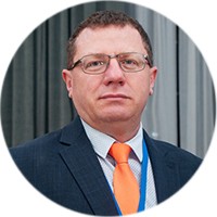 Люди боятся "оставаться" в деньгах: что происходит на рынке жилья в Омске