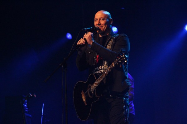 Денис Майданов бесплатно выступит на «Красной звезде» в Омске
Денис Майданов бесплатно выступит на «Красной звезде» в Омске