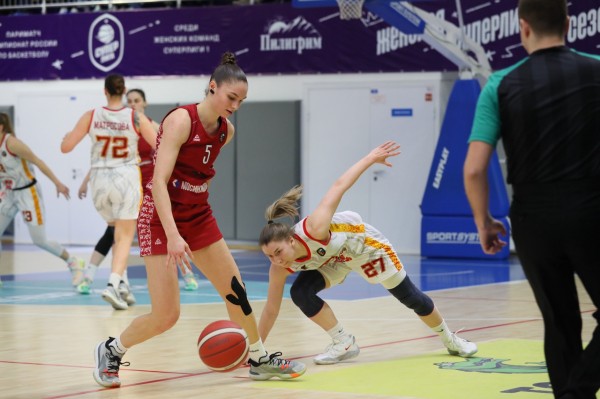 
									Омский «Нефтяник» находится в одном шаге от финала Суперлиги   [ФОТО]  