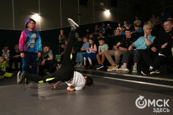 "В танце ты свободно выражаешь себя". Интервью с организаторами BREAK THE KING