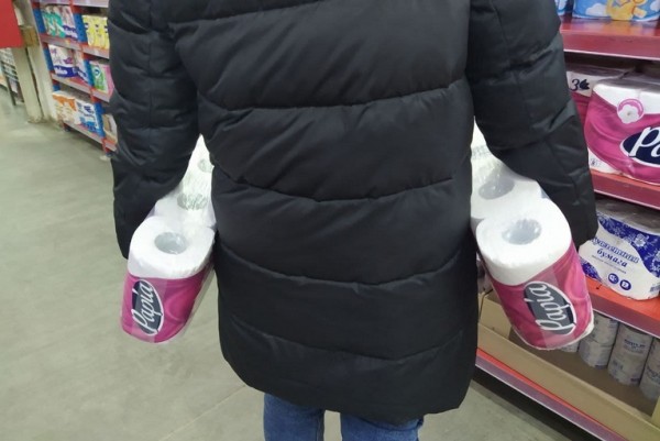 Производитель туалетной бумаги Zewa заявил об уходе из РФ
Производитель туалетной бумаги Zewa заявил об уходе из РФ