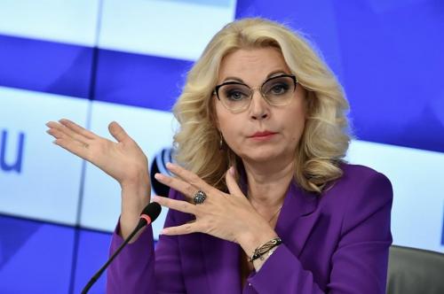 Макар Телятин: «Так, может быть, и мне сегодня до булочной на такси прошвырнуться?» Макар Телятин: «Так, может быть, и мне сегодня до булочной на такси прошвырнуться?»