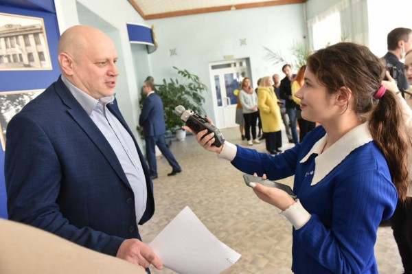 
									Омский мэр Шелест дебютировал в качестве «диктатора»   [ФОТО]    