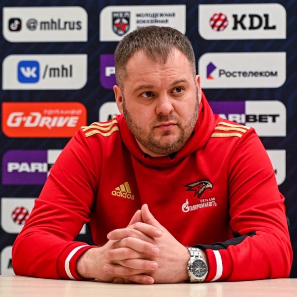 
									Виталий ЧЕРНОЧУБ: «Омские Ястребы» в этом сезоне прыгнули выше головы» 