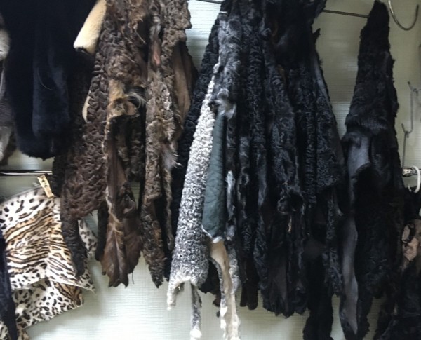 Новая не по карману: омичи массово ремонтируют одежду и обувь
Новая не по карману: омичи массово ремонтируют одежду и обувь