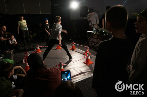 "В танце ты свободно выражаешь себя". Интервью с организаторами BREAK THE KING