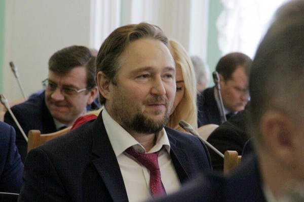 
									Потоп и мусор кругом: почему весной Омск такой грязный?    [ФОТО]  