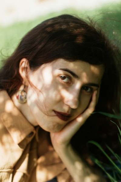 "Готова отстаивать честь Омска на дуэлях", - поэтесса Дарина Саитова о любви к городу "Готова отстаивать честь Омска на дуэлях", - поэтесса Дарина Саитова о любви к городу