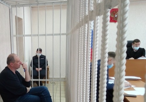 «1-я Пирожковая»: стань омичом почетным фридман, а по нечетным бизнесмен